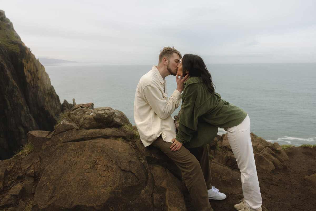 CannonBeachCouple-63
