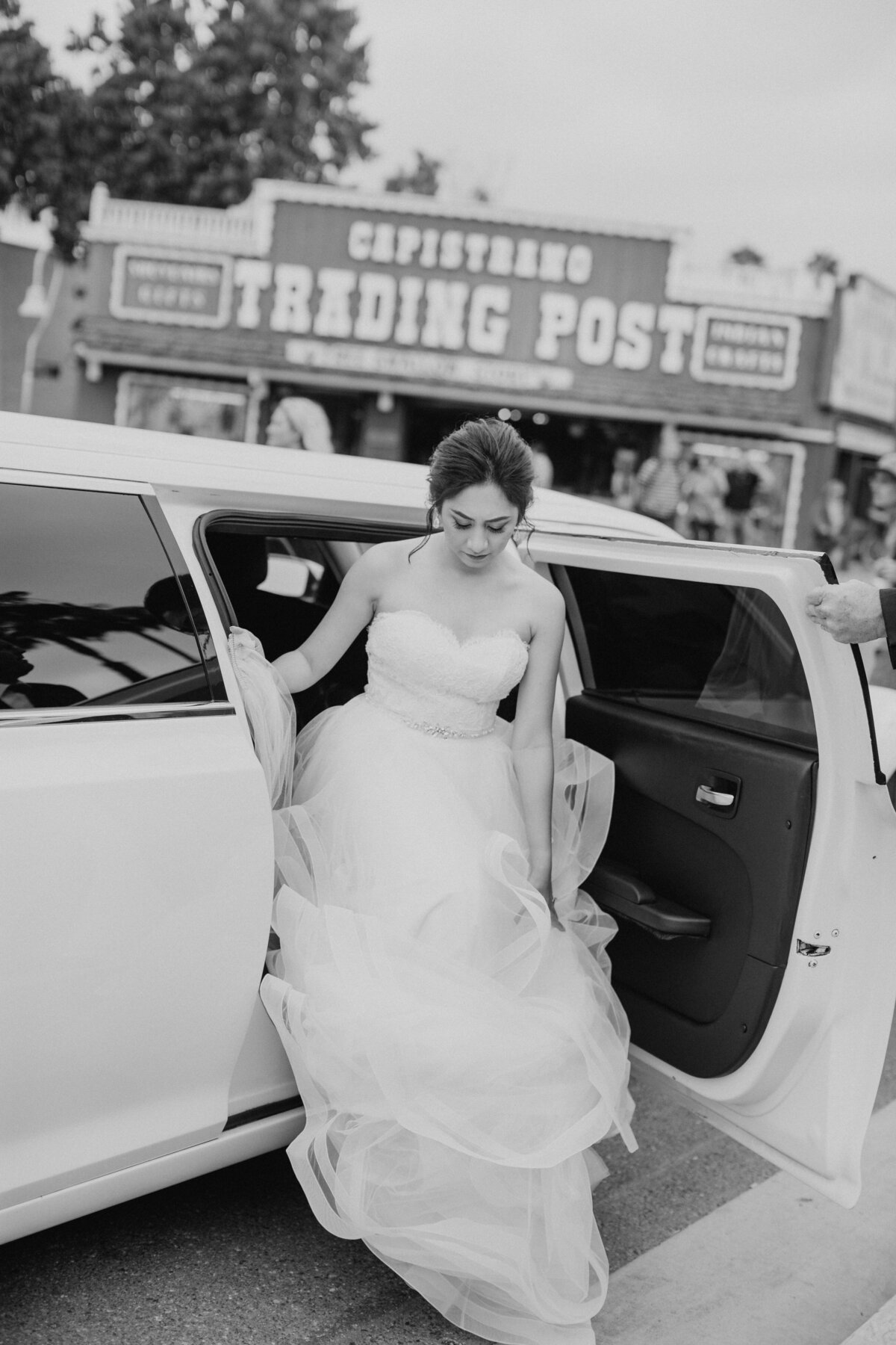 Serra Plaza - Mission San Juan Capistrano Wedding