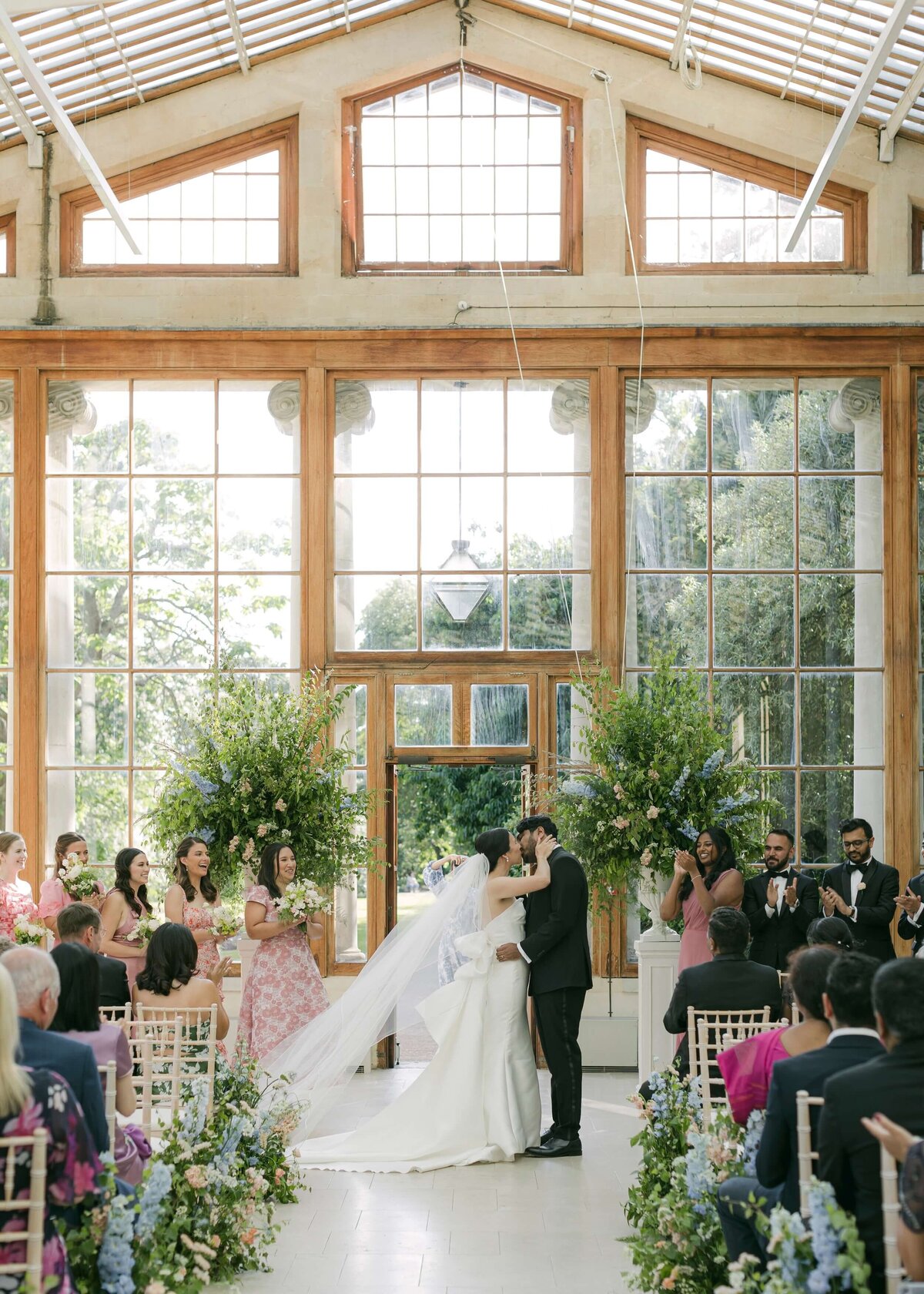 Anna-Vish-Wedding-Kew-Gardens-Chloe-Lowe-Photography-248