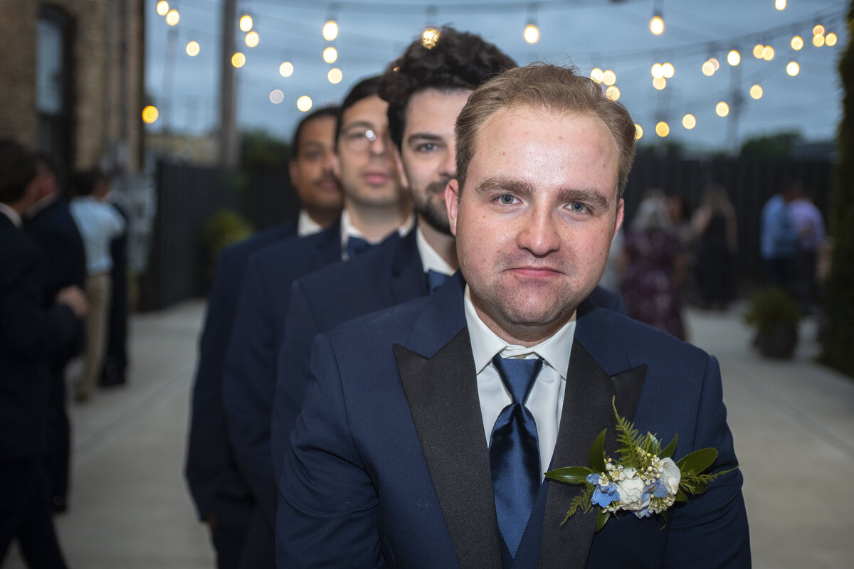 Emotional first look between father and bride
