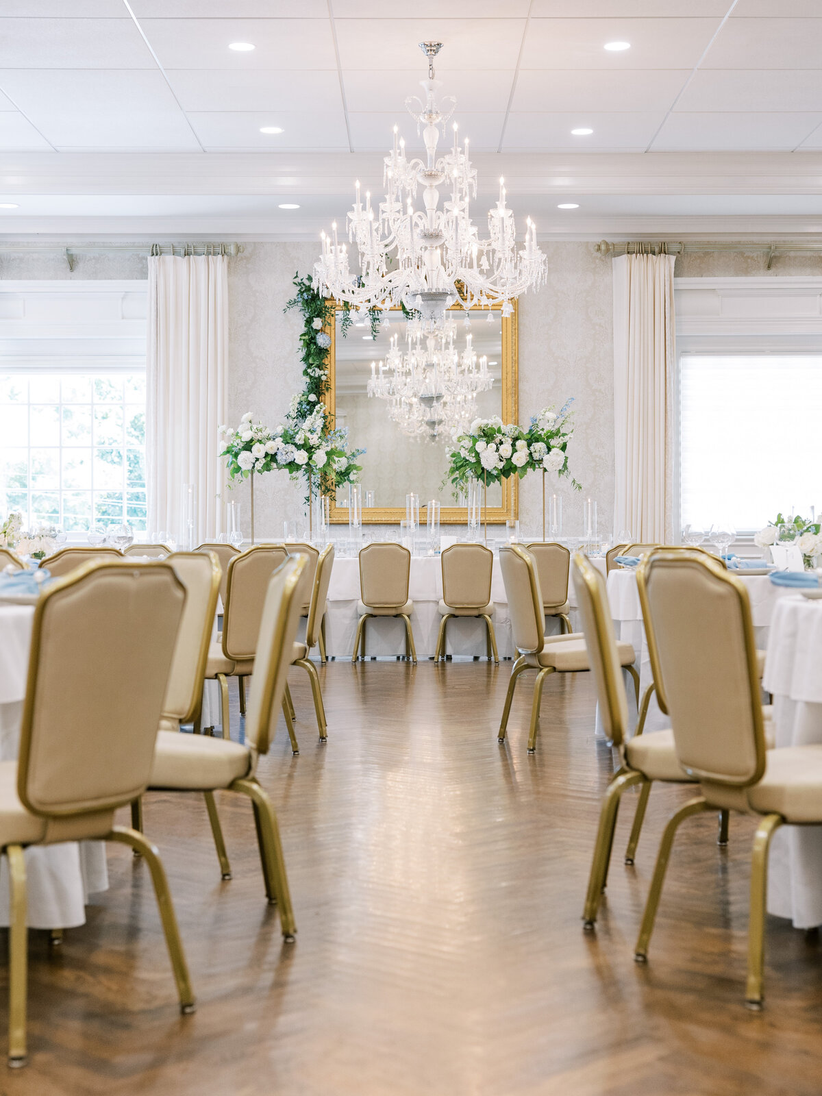 Anne-Troxel-Pittsburgh-Wedding-Photography-Pittsburgh-Field-Club-LGBTQ-Floral-timeless-photos-84