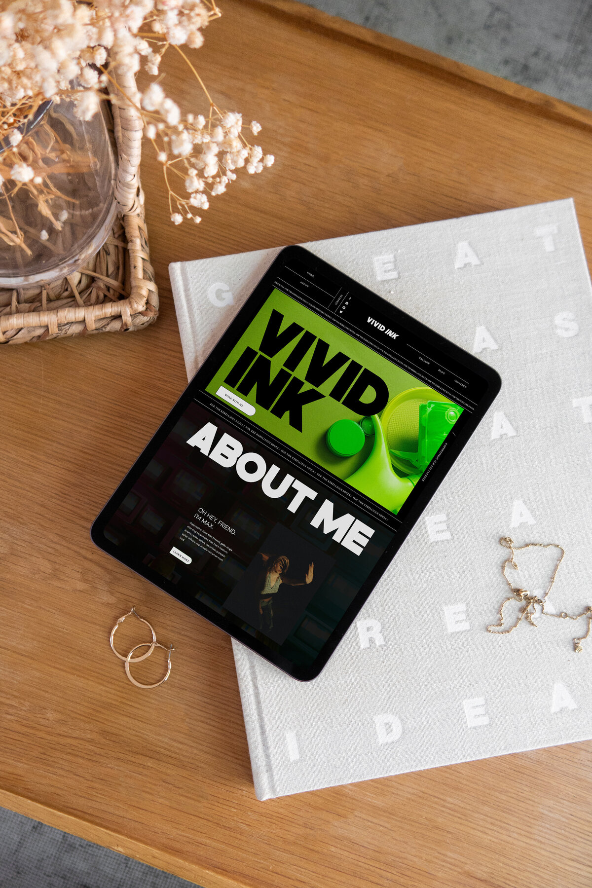 mockup max ipad