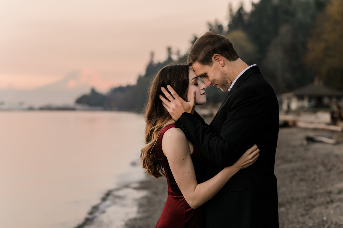 Point-Defiance-Engagement-Session-Tacoma-Wedding-Photographer-46