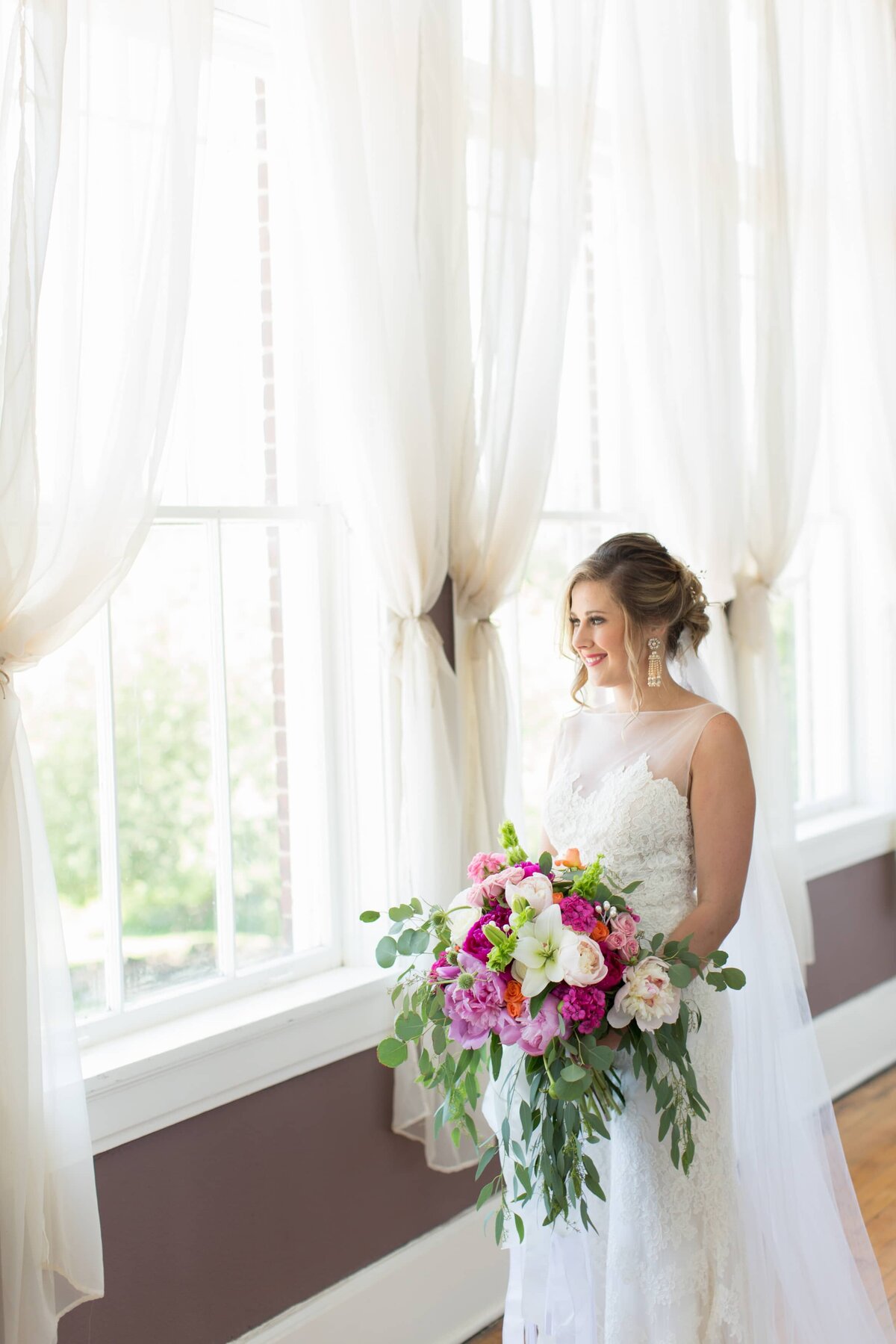 Colorado-Wedding-Photographer-Bride-Denver-Wildflower-Weddings-11
