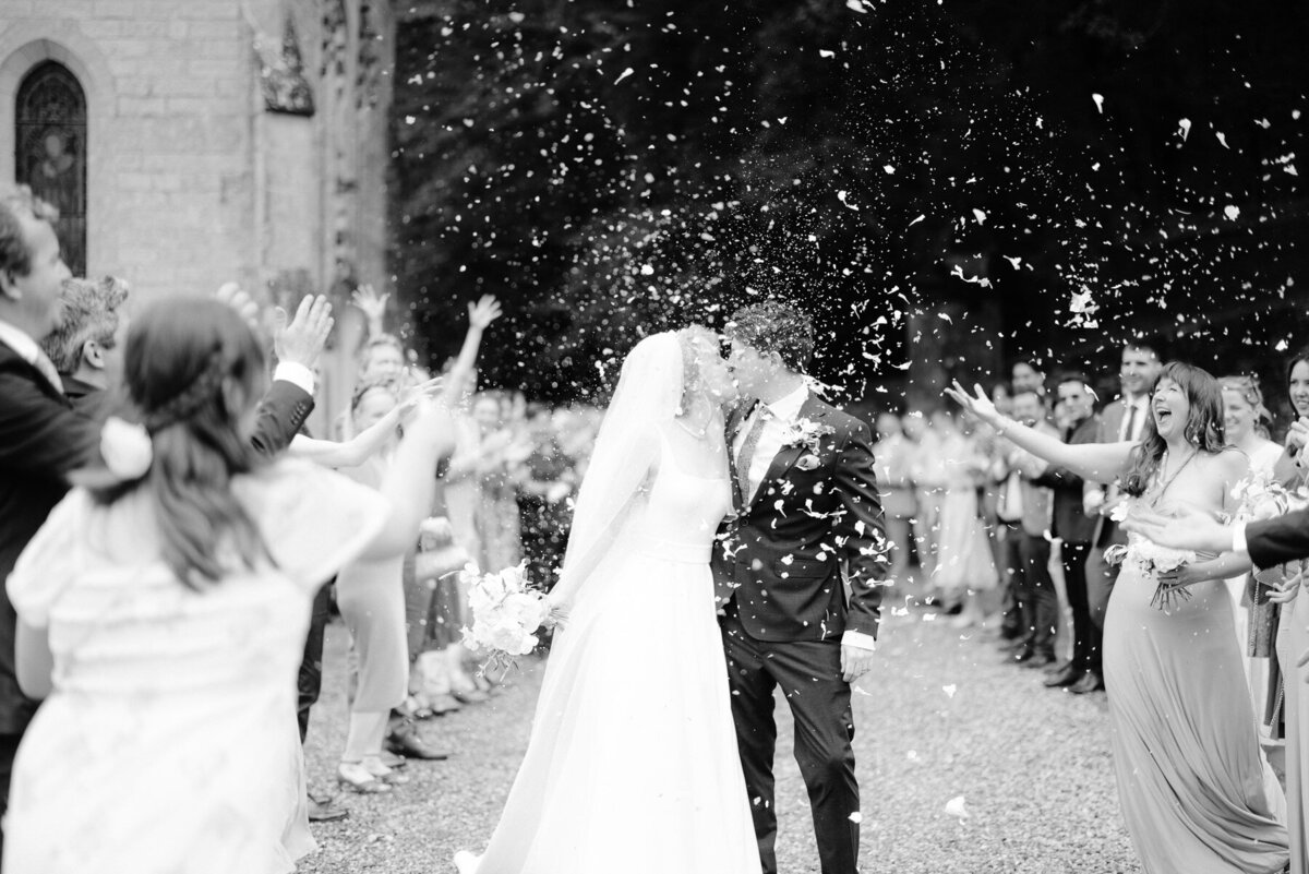 Modern_Chic_Chateau_Valouze_Destination_Wedding_Photographer-59