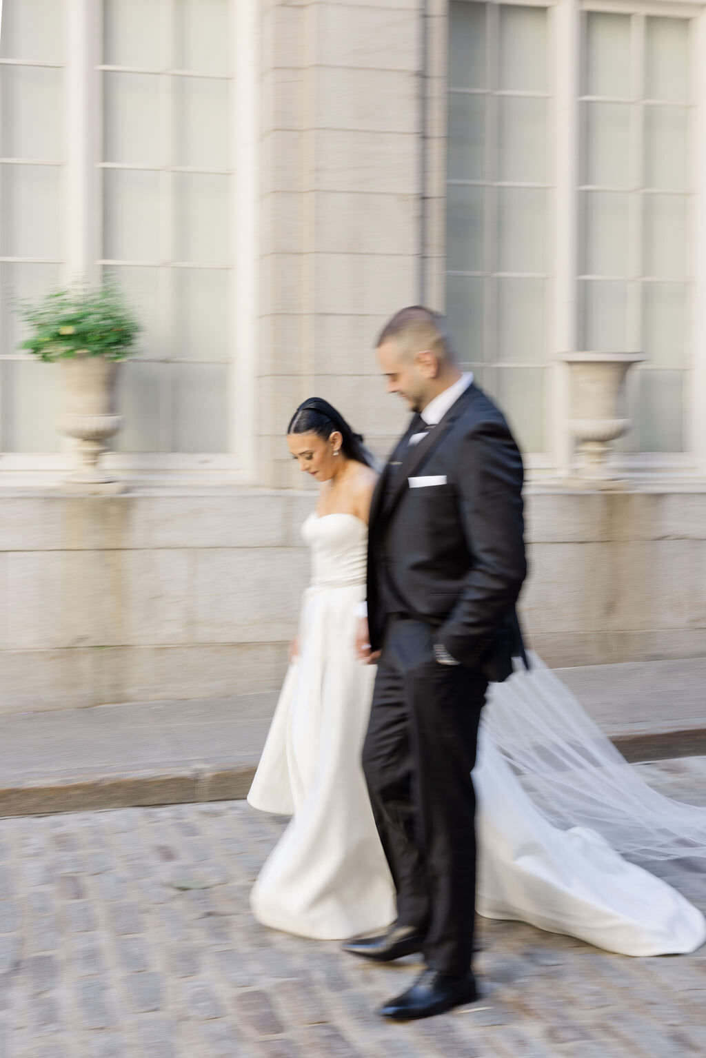 elegant bride and groom old montreal wedding | Ritz carlton Montreal wedding | st james theatre Old montreal wedding