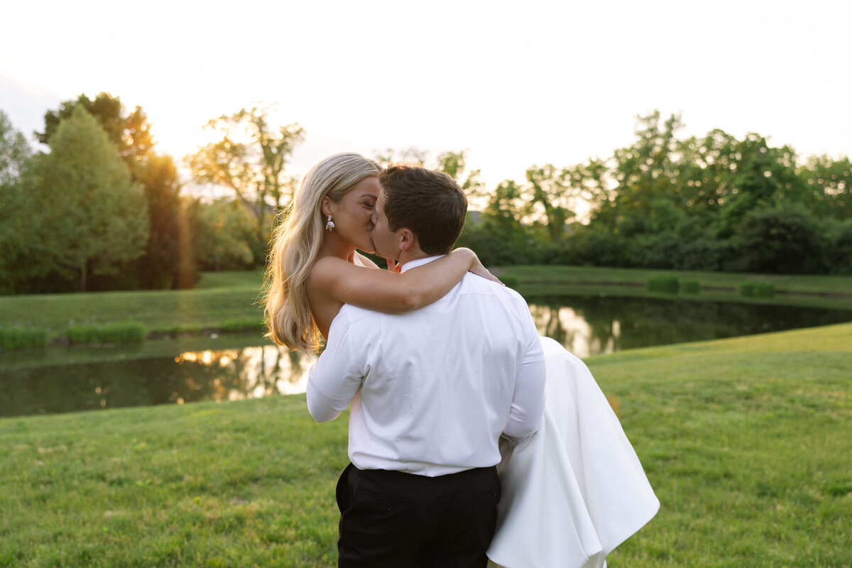 timeless_wedding_photography_indiana214