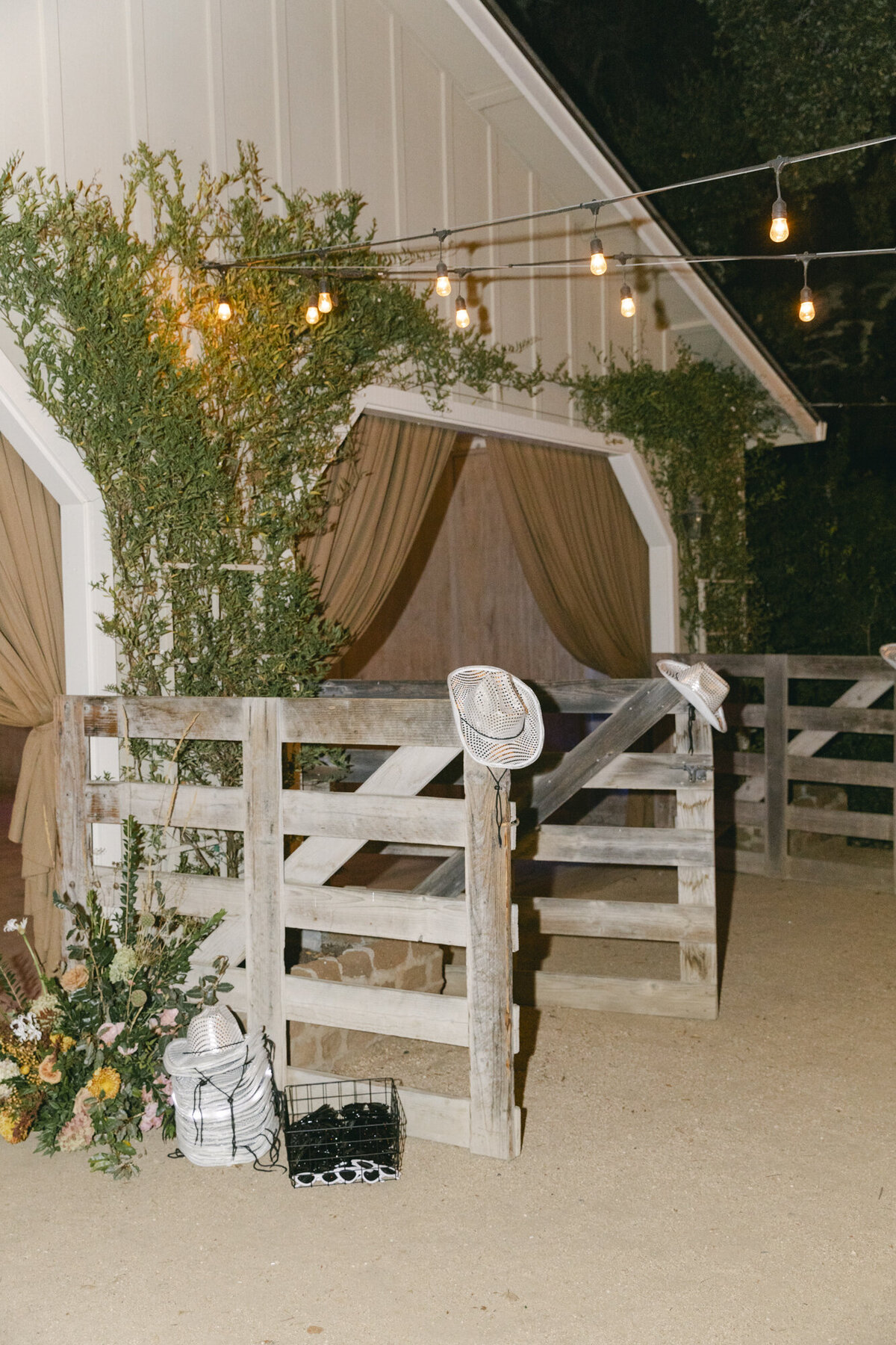 PERRUCCIPHOTO_HOLMAN_RANCH_WEDDING_206