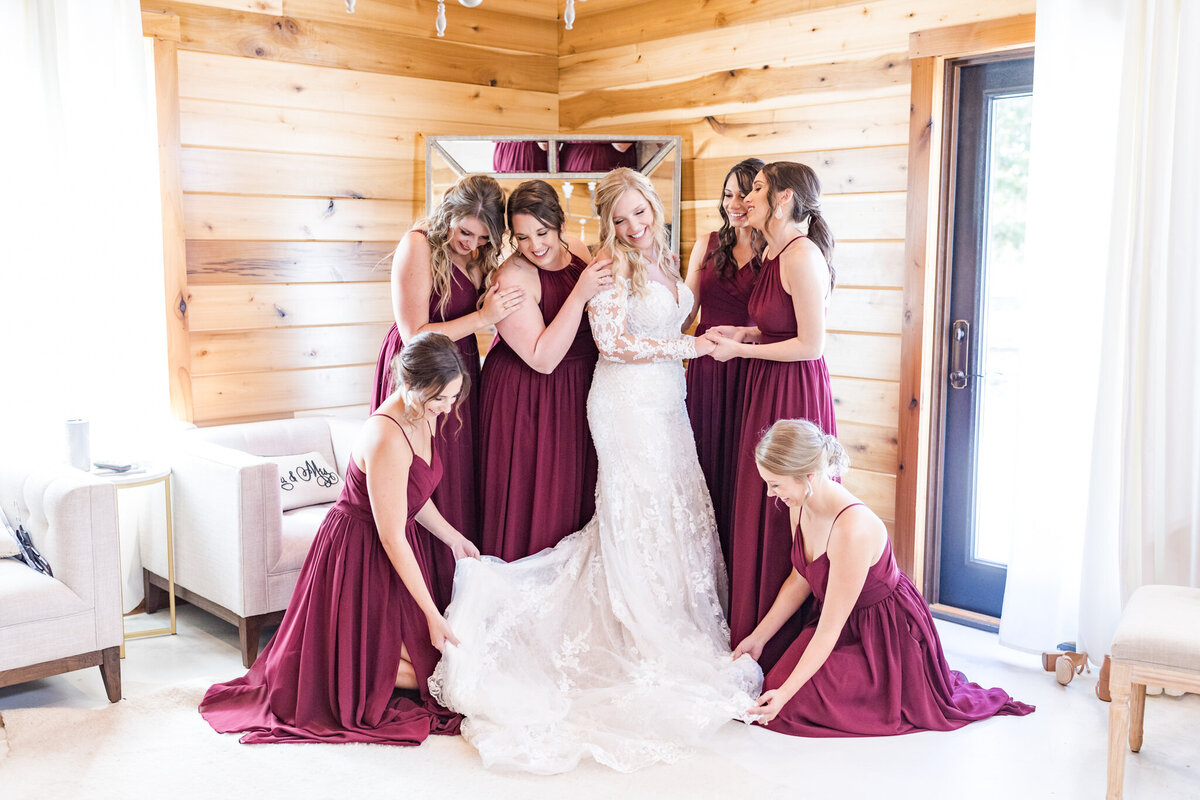 Wedding-at-Barn-At-Swallows-Eve-Stewart-Dawn-Elizabeth-Studios-0017