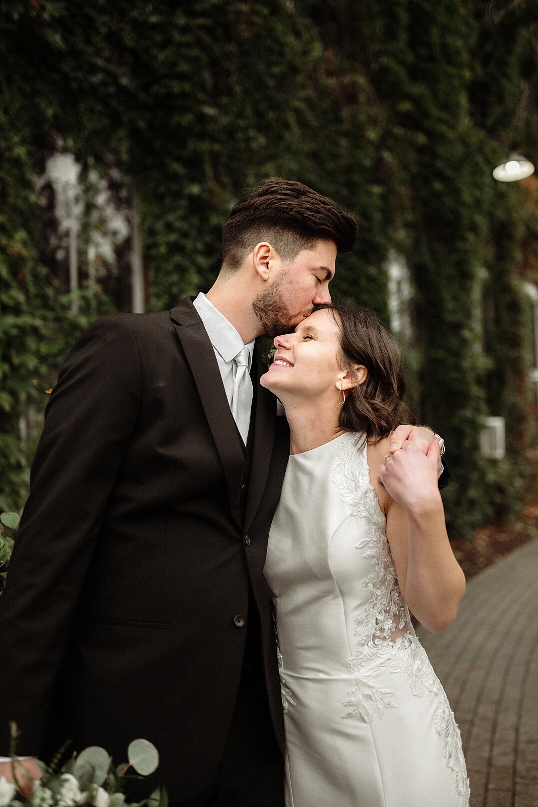 Lauren + Jackson_preview_81_9639