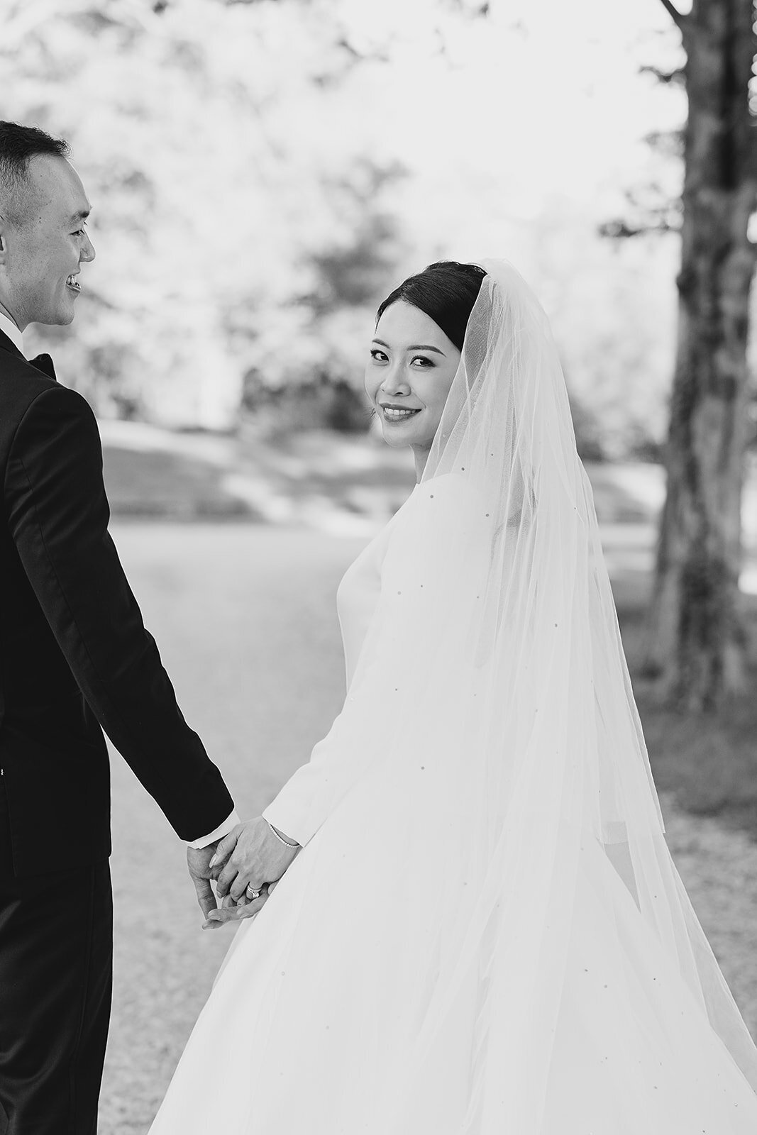 GabrielleRosePhoto-AnnHunkiCeremony-1-4