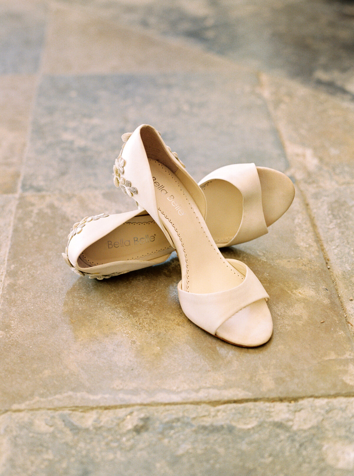 Bridal editorial at Chartreuse de Valbonne in Provence, France - 9
