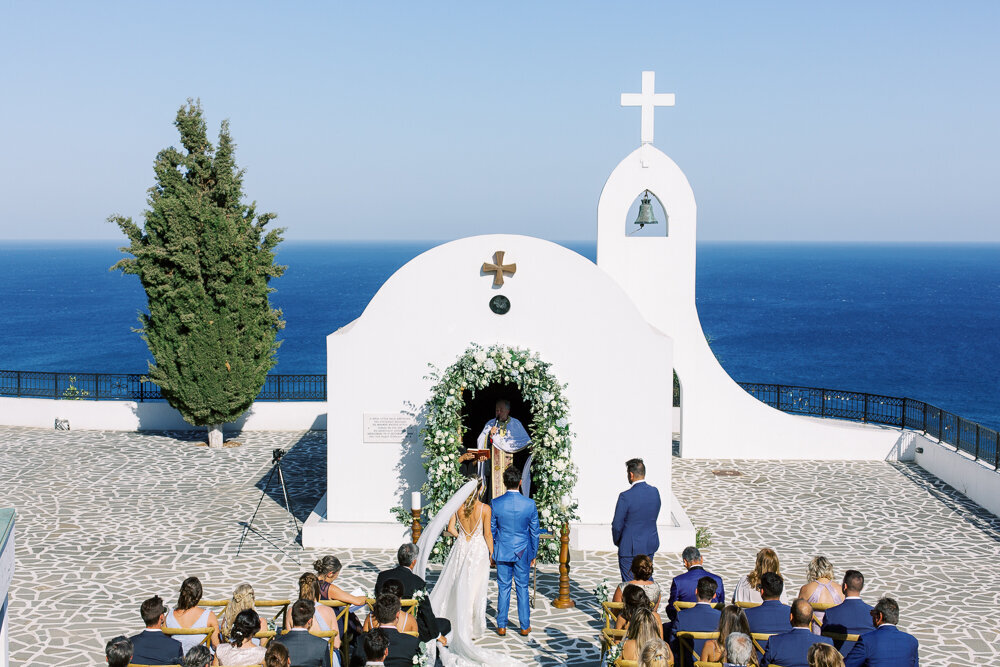 Villa wedding in Rhodes Greece with chandelier installations  (42)