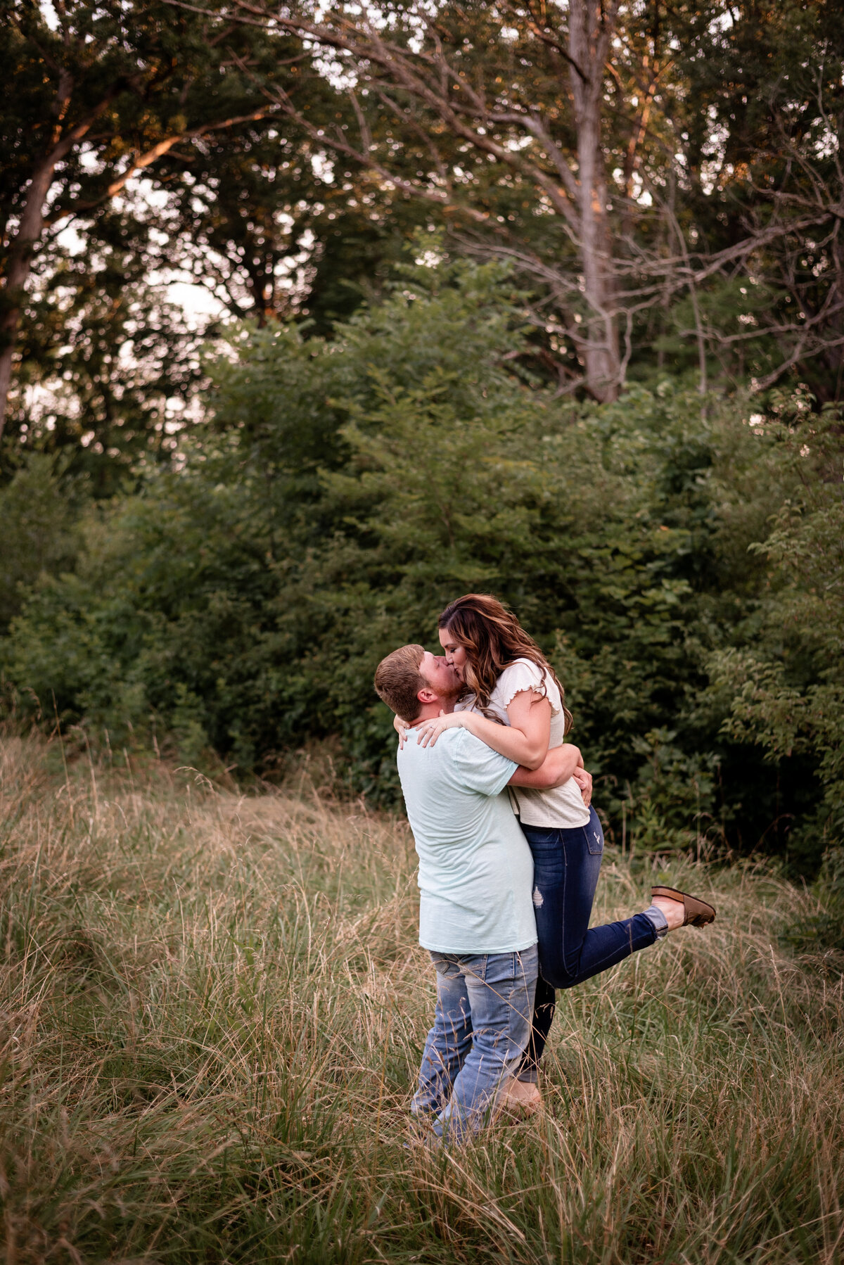 northeast indiana engagement session in field