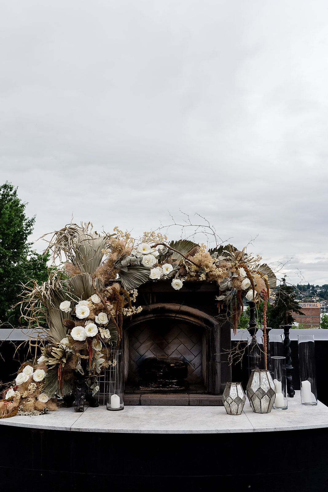 Elegant-Olympic-Rooftop-Wedding-FLORA-NOVA-DESIGN-00030