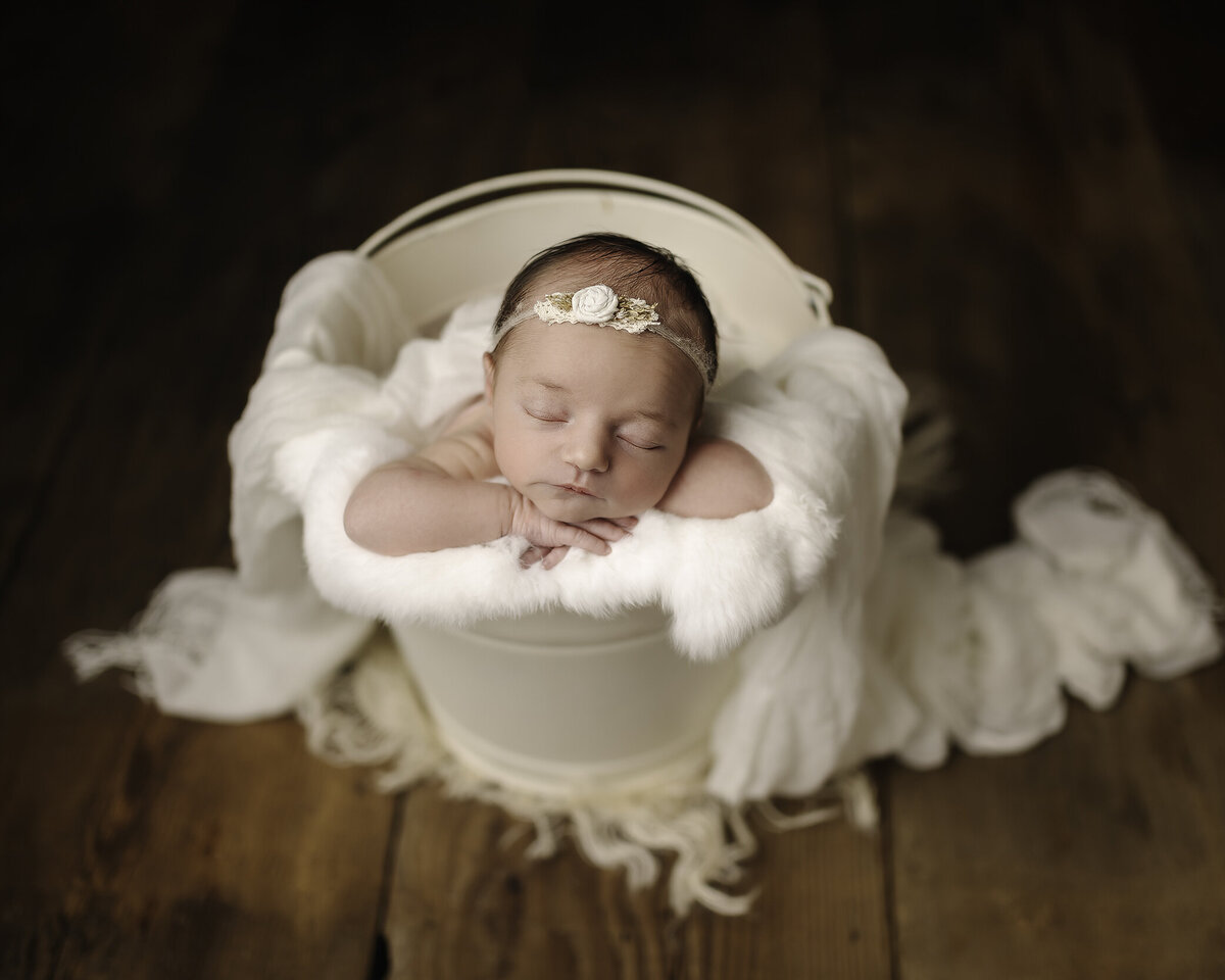 Medford-Oregon-Newborn-Photographer-11