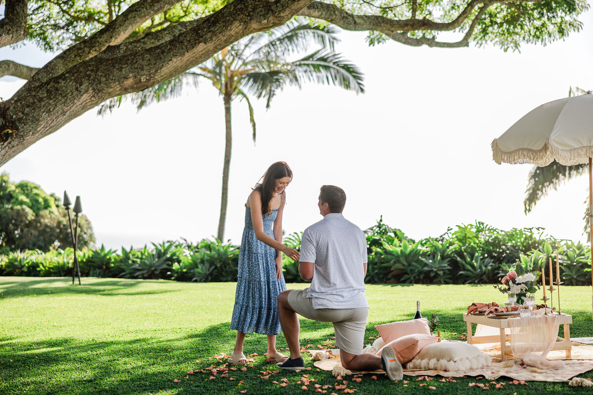 Hawaii-Engagement-Photos-Holualoa-Inn (12)