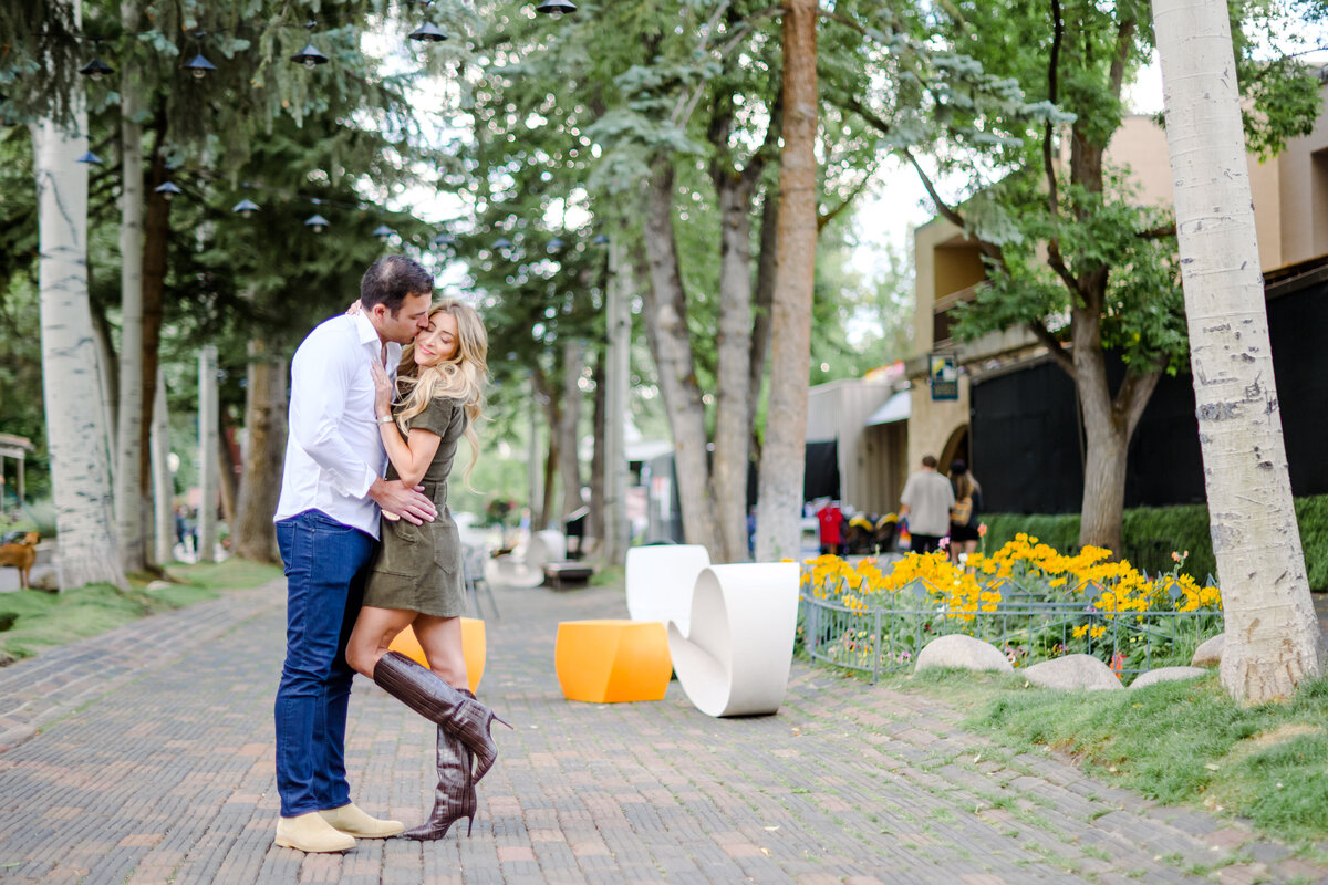 024-Courtney&Chris_Little_Nell_Hotel_Jerome_Engagement_Portraits_Aspen_Wedding_Photographer_MaggShots_Photography