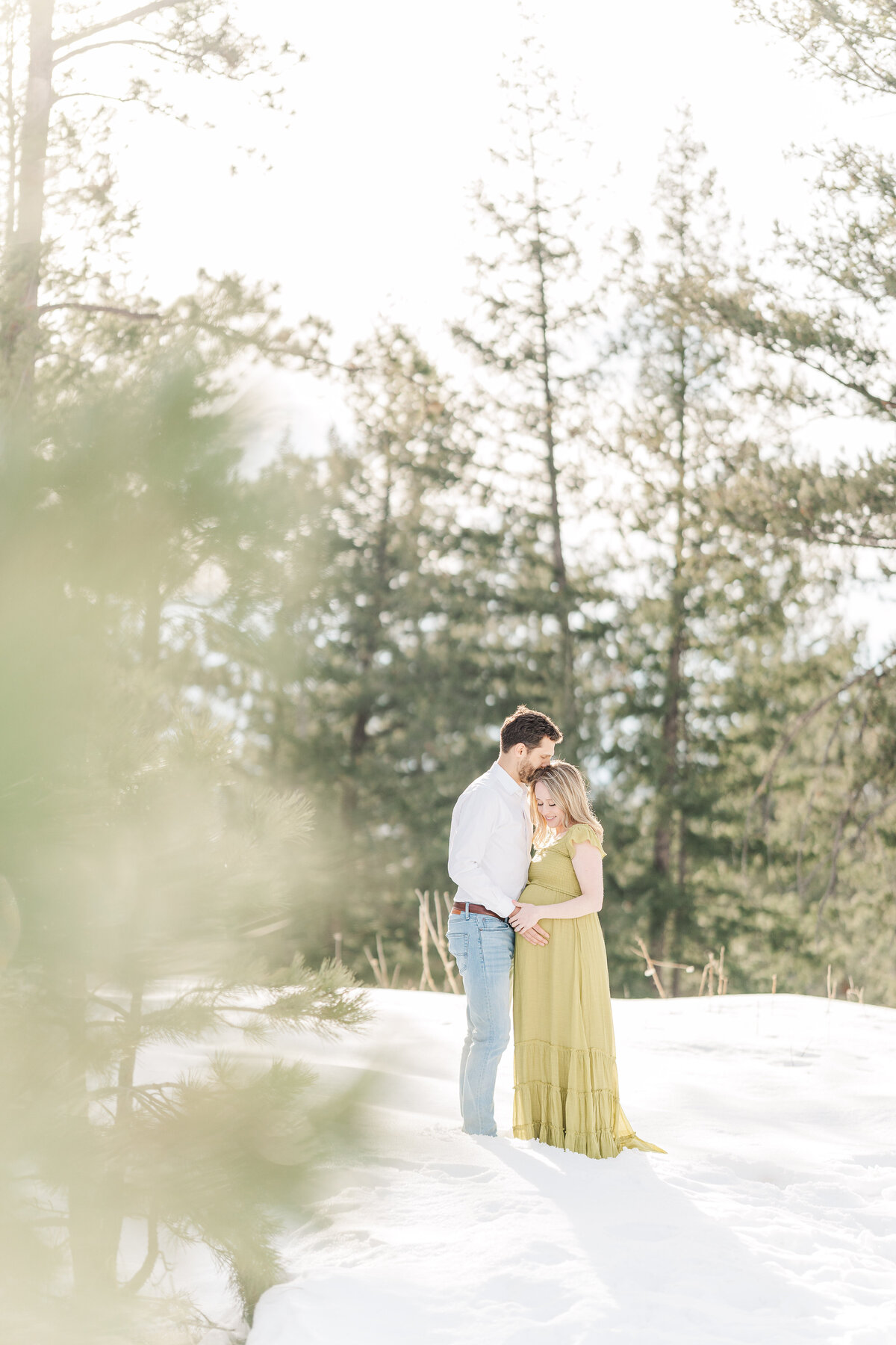 Colorado Winter Maternity Mountain Pictures Mount Falcon Elena Spraguer Photography0036