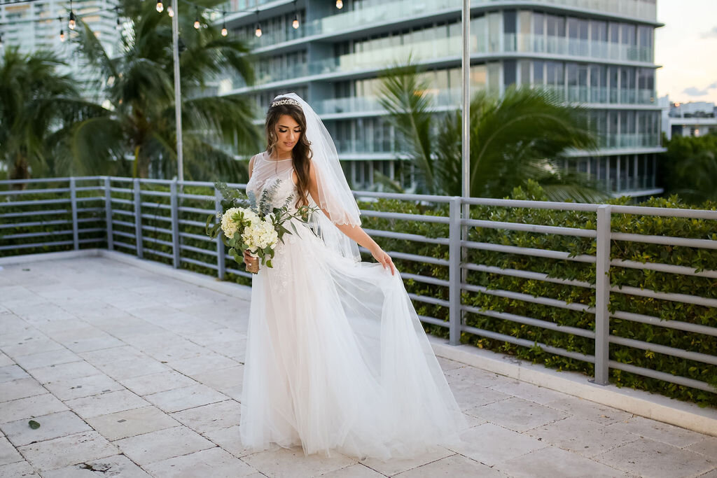 tampa bride wedding dress photography