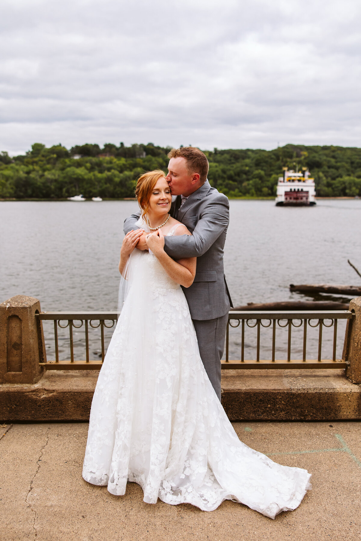 Minnesota-Alyssa Ashley Photography-Joy + Lance wedding-22