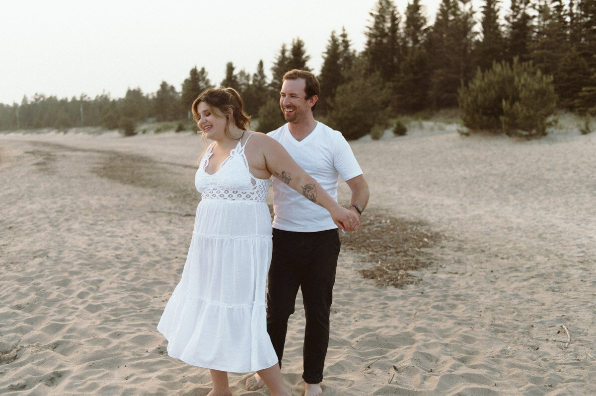 Belle and Alex E Session Sneaks-16