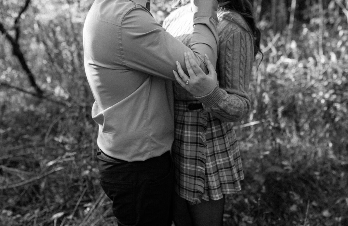 kingsville-fall-nature-engagement-session0007