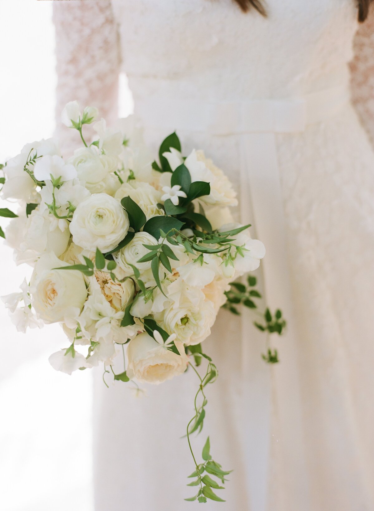 Chicago Illuminating Company Wedding with Pink Block Print Linens_11