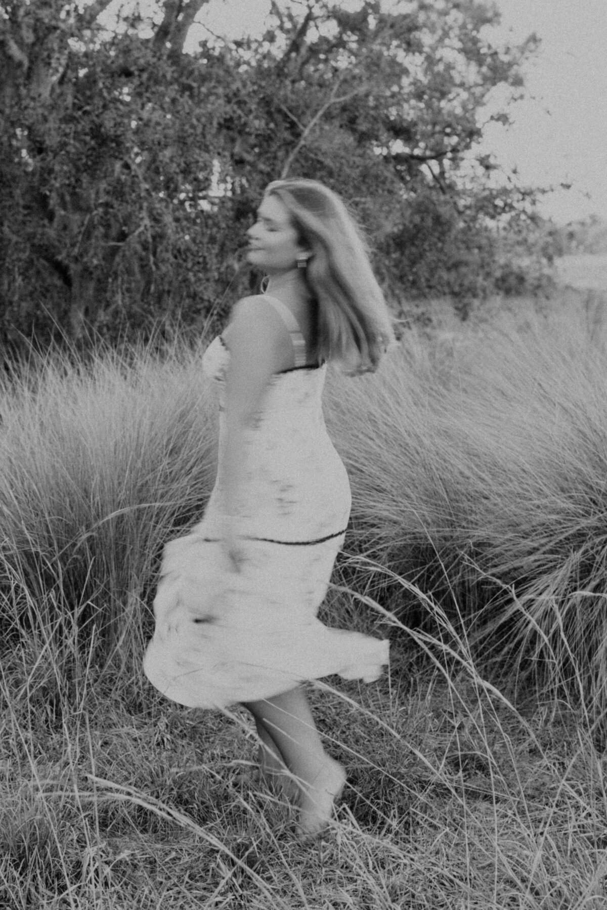 BellaSeniorBW-50-2