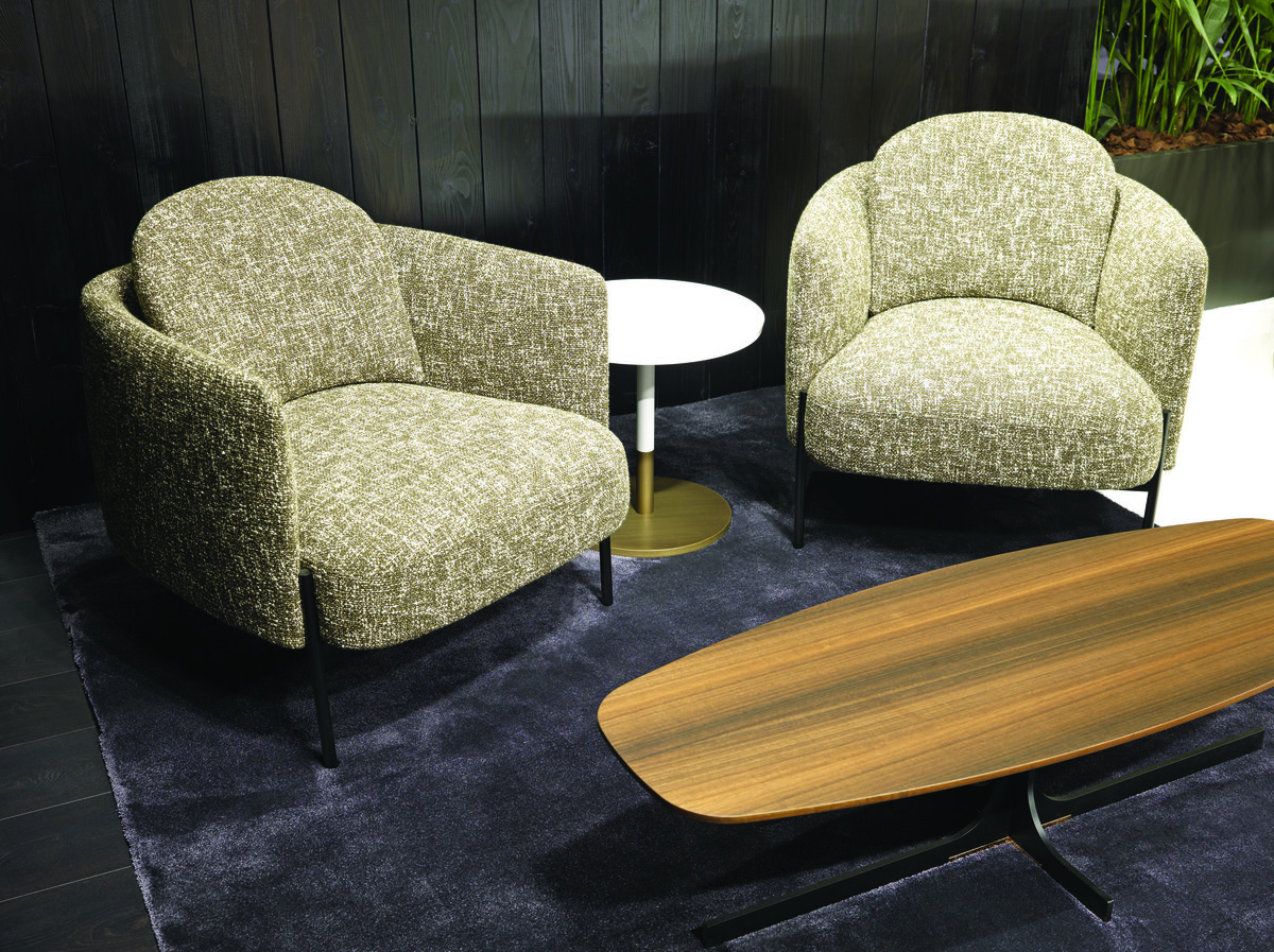 virgin_armchair_06_HR