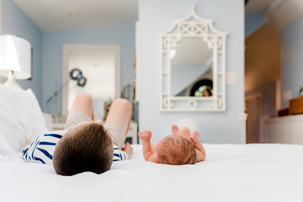 creative-newborn-photography-davidson