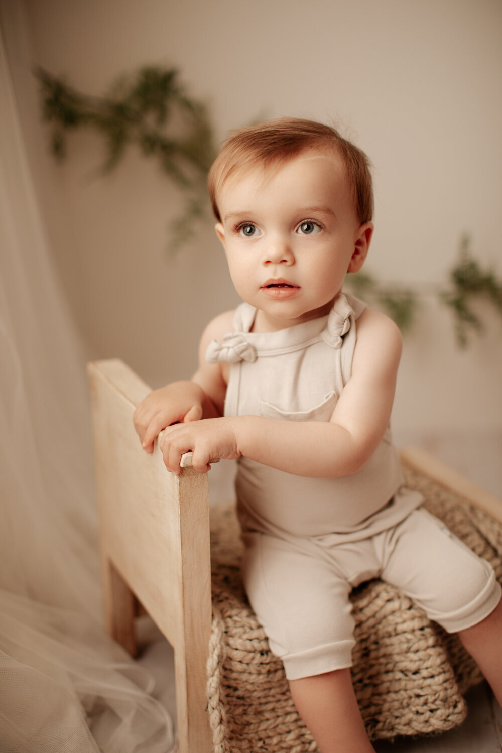 red-deer-alberta-cakesmash-sitter-baby-photographer-05