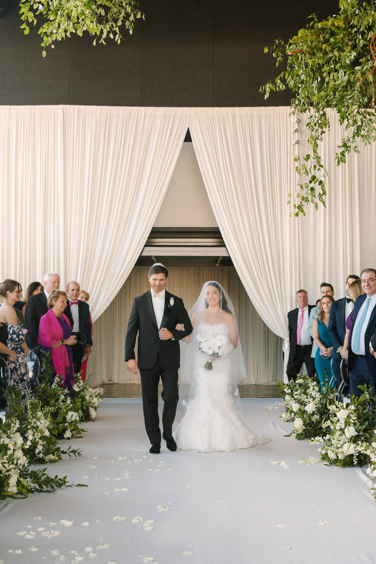 Ed and Aileen Photography Chicago Illinois Digital Film Wedding Engagement Photographers Destination 167 Events10