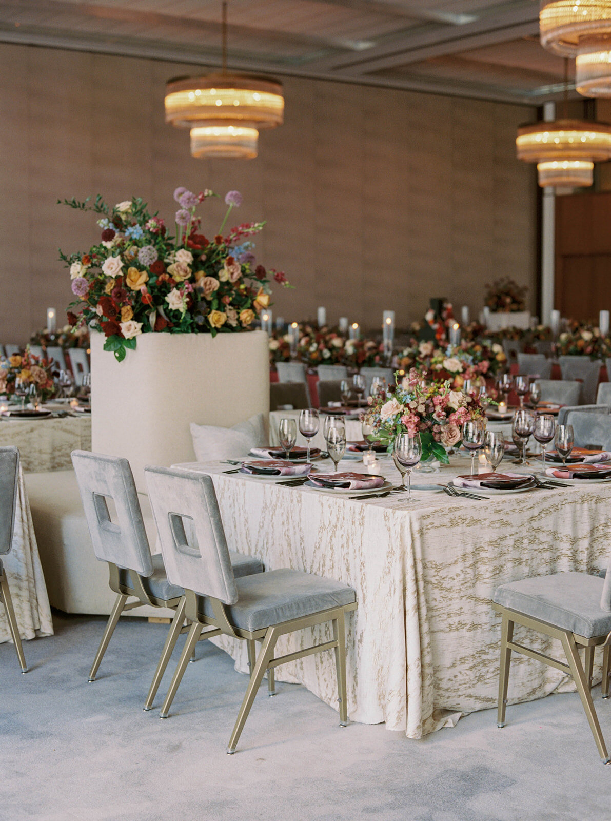 the-thompson-dallas-luxury-wedding--06-3