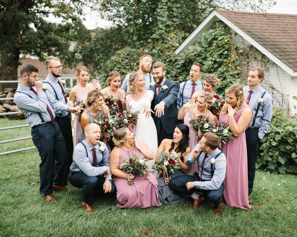 Hope-Glen-Farm-Cottage-Grove-Minnesota-September-Fall-Wedding-32