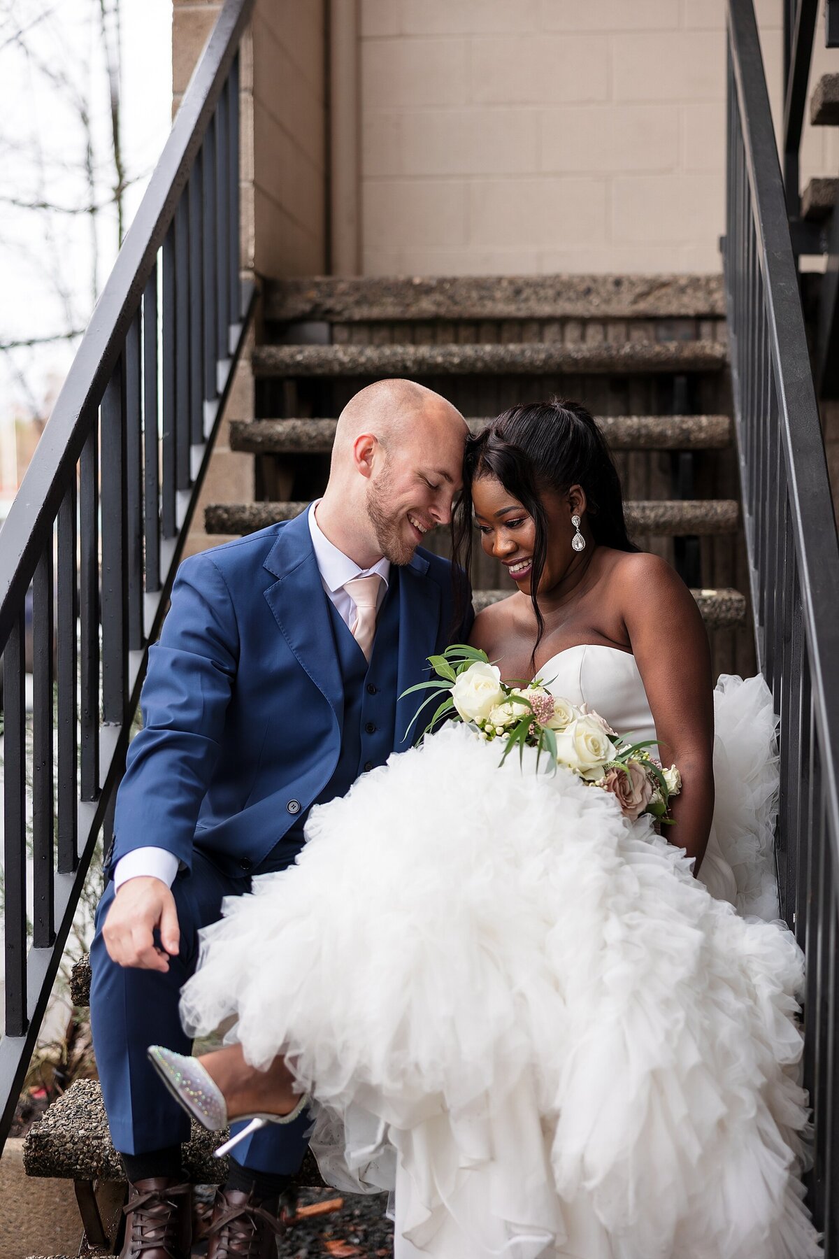 downtown-ashland-fun-elopement_2647