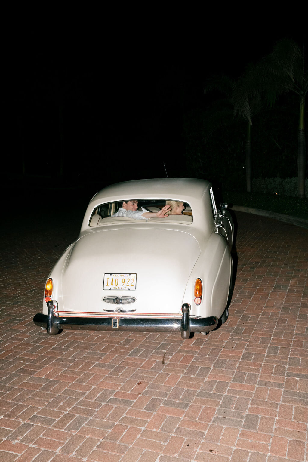 Palm Beach Jupiter Vero Beach wedding planner wedding design wedding coordination Florida wedding full service wedding planner full service wedding management South Florida wedding classic wedding design private club wedding-1133