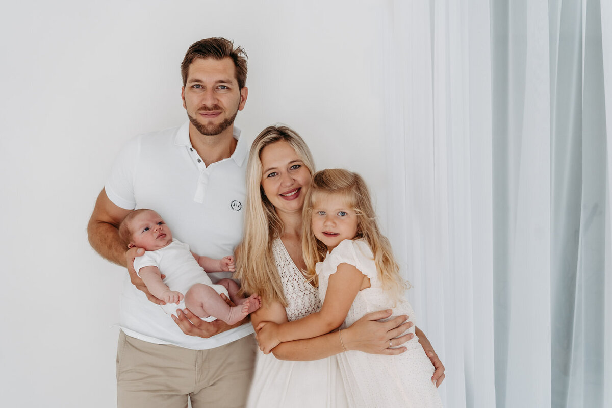 Newborn_Foceni_Praha_Vychod_Karolina_Ticha_fotografka_1500_63