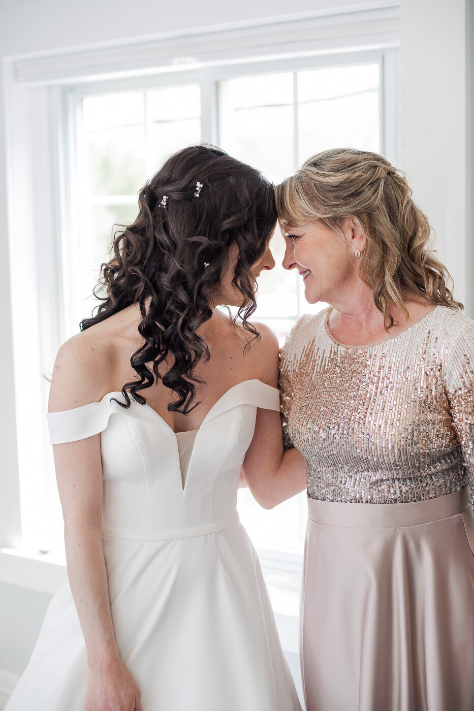 catholic-wedding-spring-south-bend-indiana-st-monicas-catholic-churc-8