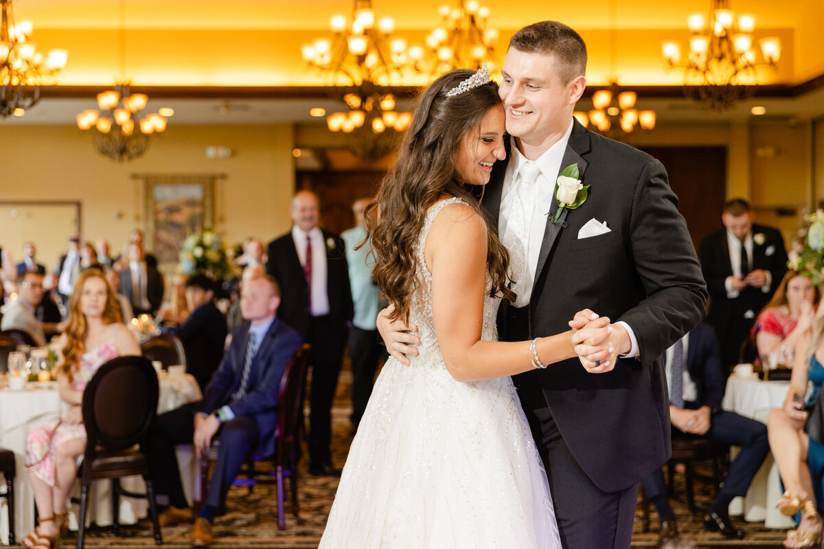 stroudsmoor-inn-terraview-poconos-wedding-027 (1)