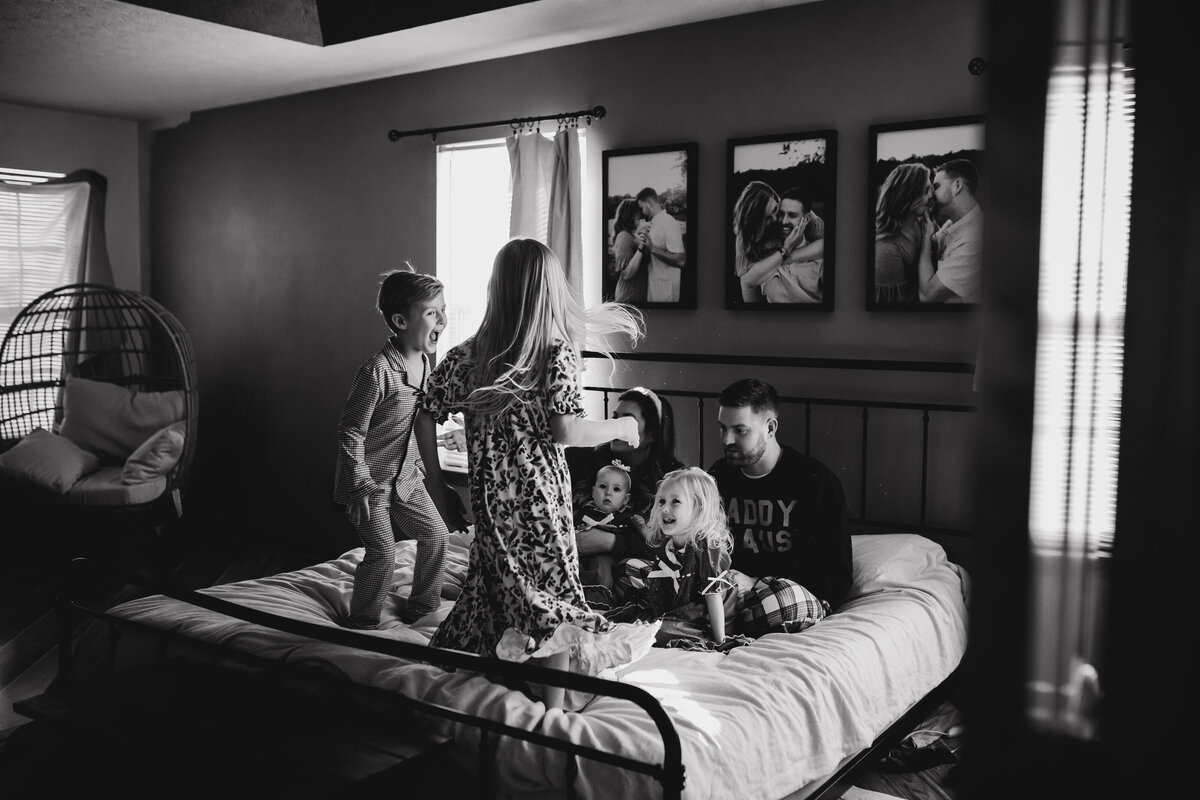 home-portriats-family-BW-1319