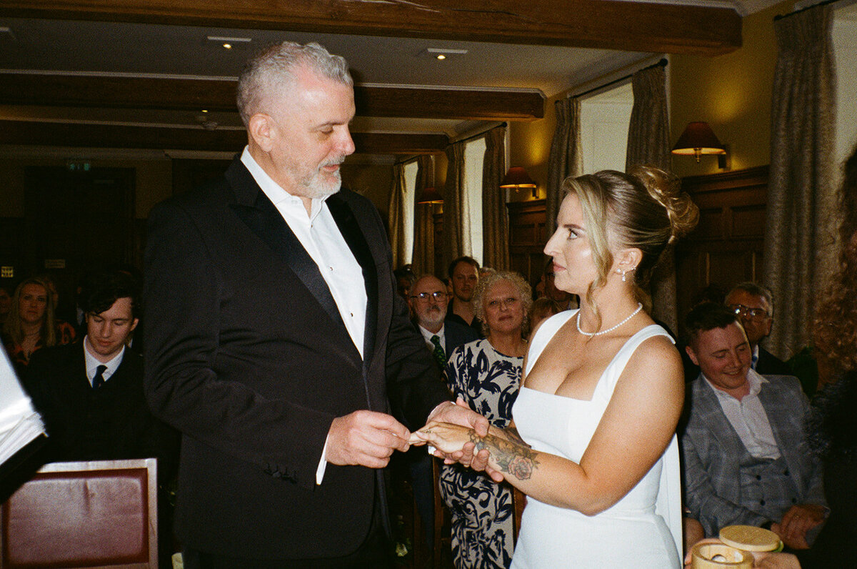 luxury-kent-wedding-shot-on-35mm-film 15