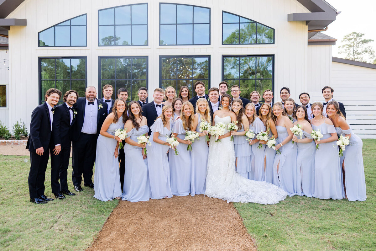 2025_0531_Megan&WillGibbens_SneakPeek_0116