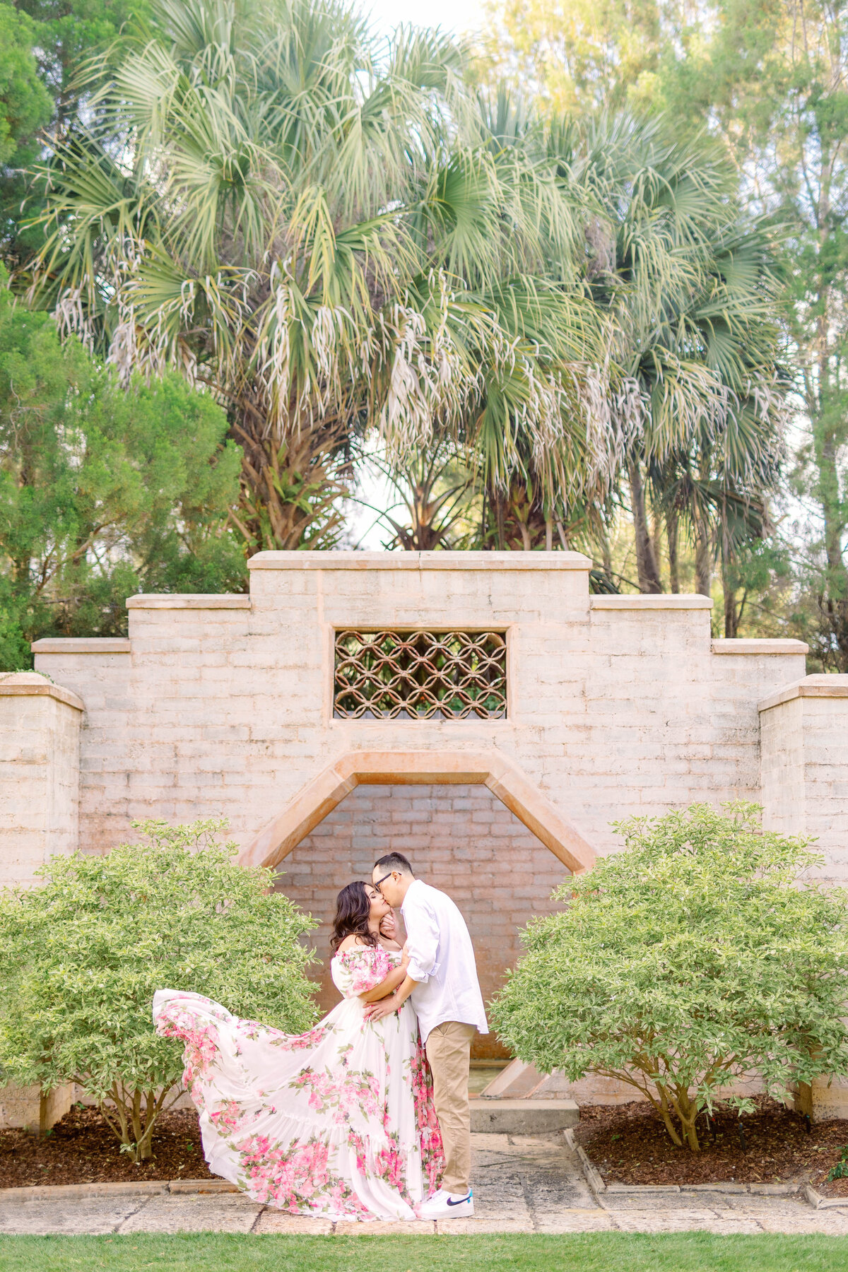 James-&-Gaby---Engagement-Portraits---Bok-Tower-Gardens---Orlando-Wedding-Photographer-11
