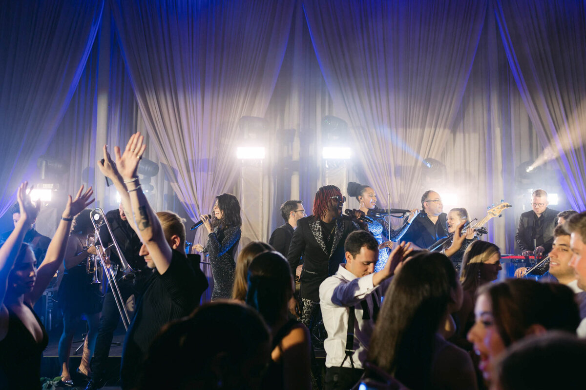 515-Four-Seasons-Toronto-Canada-Bailey-Cody-Wedding-65