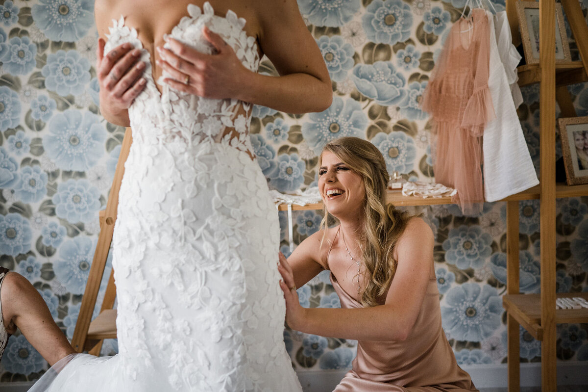 ehlanna-jake-backyard-falcon-wedding-freedom-garvey-photographer-003