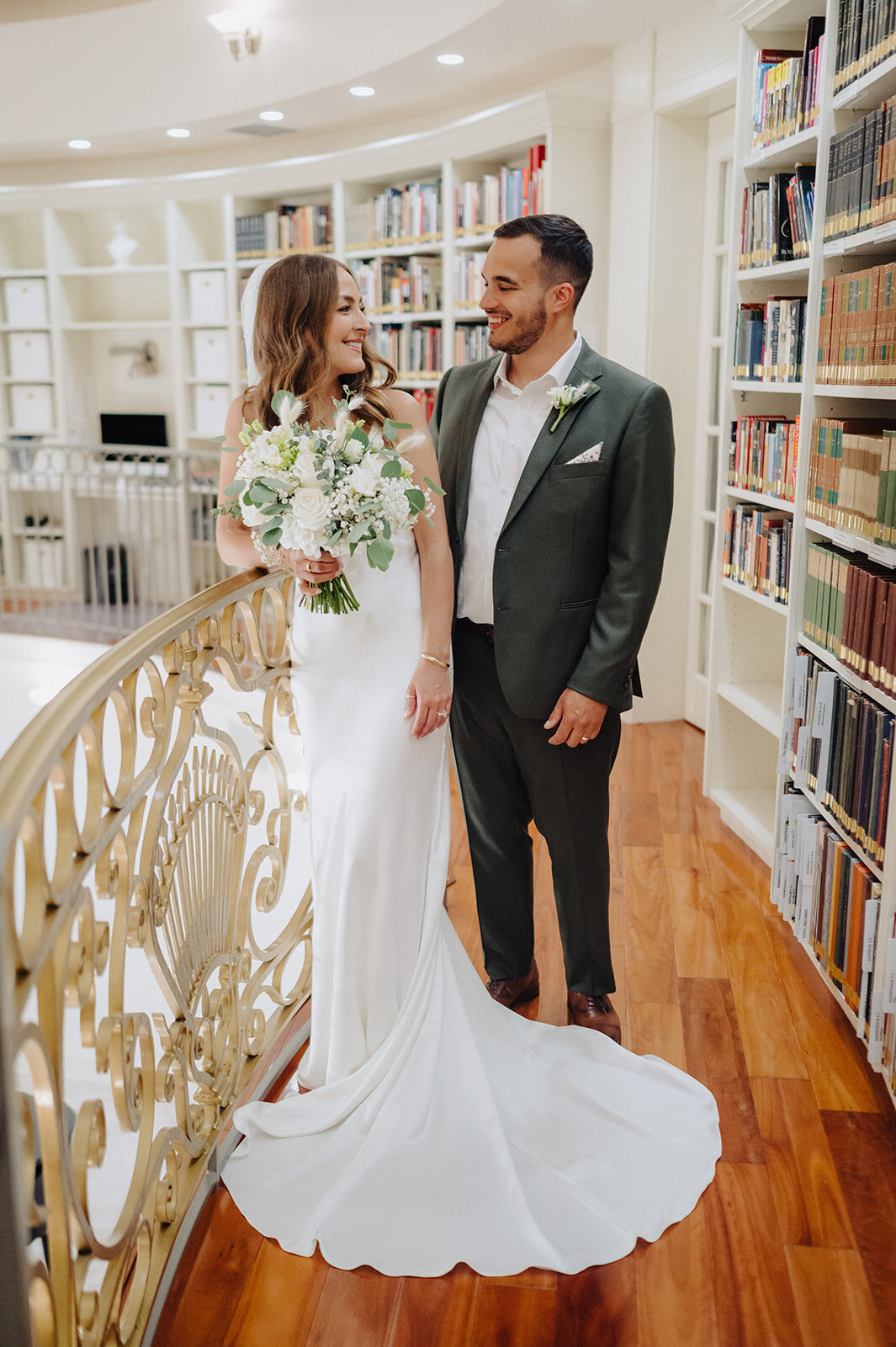 arron-mcneile-photo-whitehurst-gallery-florida-elopement-chantilly-chic-celebrations-18
