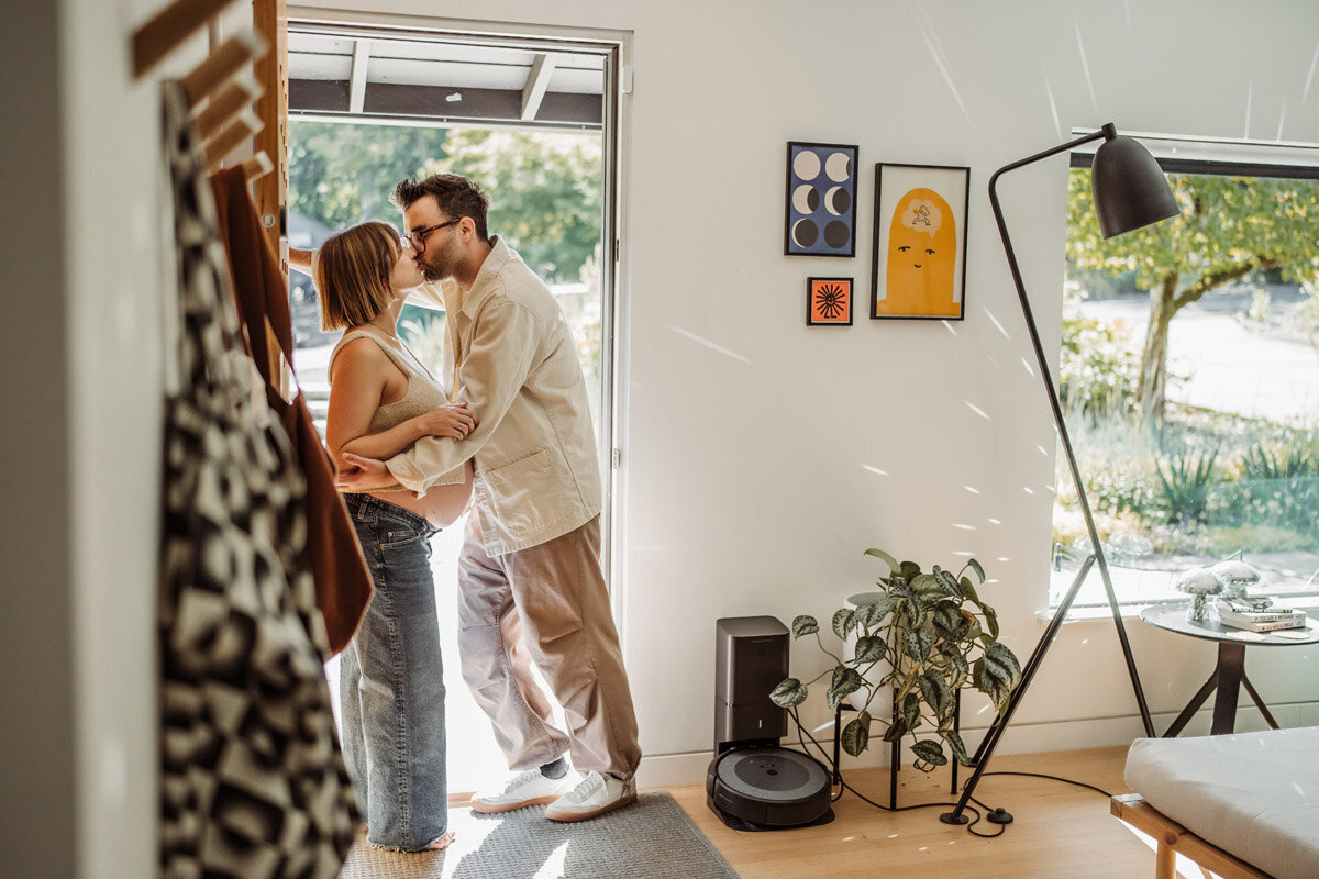 in-home-lifestyle-maternity-portland-oregon-natalie-broders-01