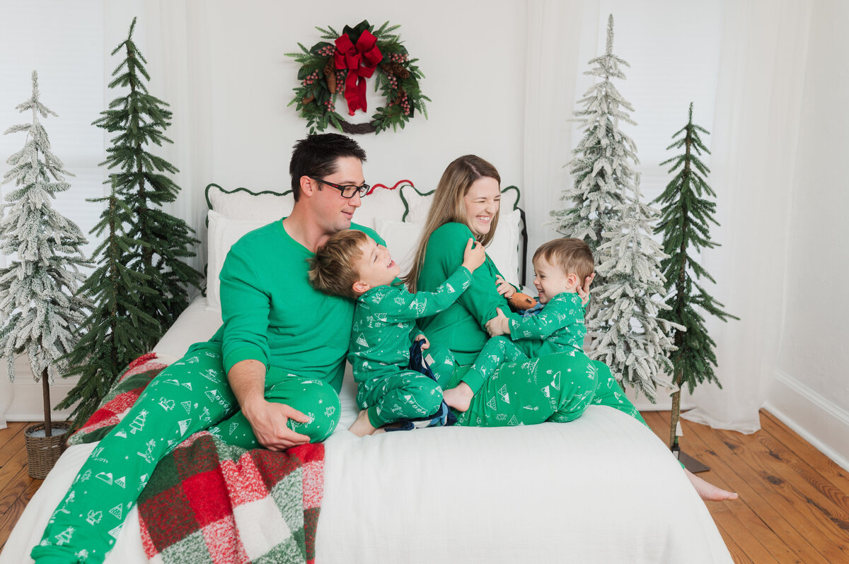 2023_PJ Sessions Baxter Family_39