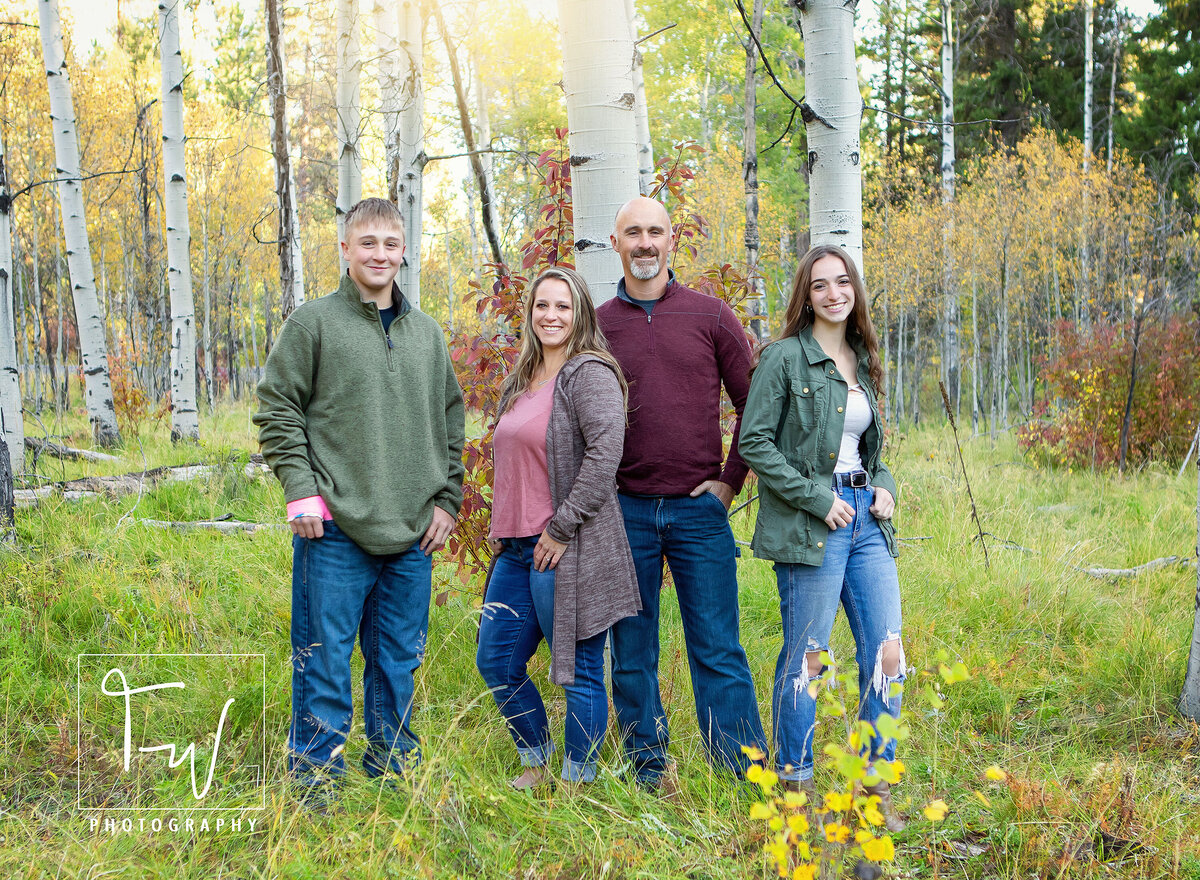 TanniWengerPhotographyStudio_JohnDayOregonPhotographer_FamilyPhotos